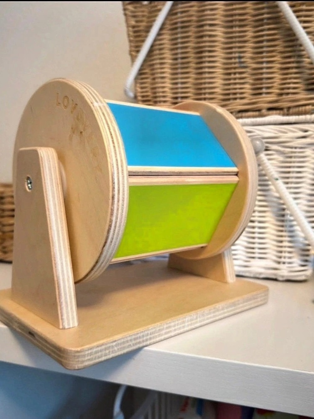 Lovevery Spinning Rainbow Wooden Toy Colorful
Motor Skills 5-6 Months Baby